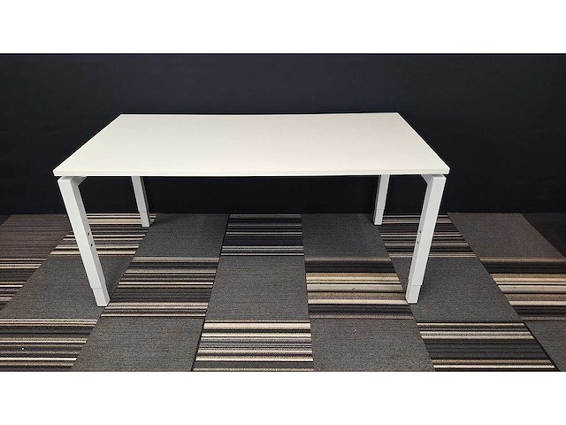 Orange - bureau - afbeelding 1 van  7