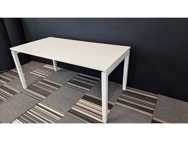 Orange - bureau - afbeelding 3 van  7