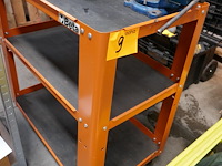 Oranje gereedschapswagen beta + bankschroef