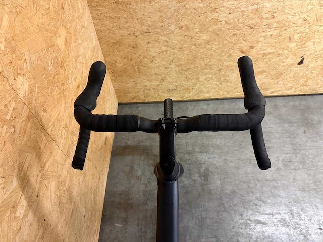 Orbea terra gravel bike - afbeelding 10 van  10