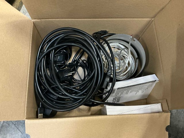 Orbitvu alphashot xl pro v2 photobooth + 2 canon eos 800d - afbeelding 15 van  15