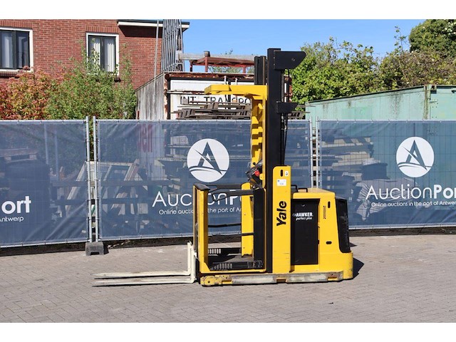 Orderpicker yale mo10e elektrisch 1000kg 2019 - afbeelding 1 van  1
