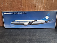 Origineel bord van sabena boeing b373 uit kantoor van directie (zeldzaam) l 1200mm h 420mm geen boekje