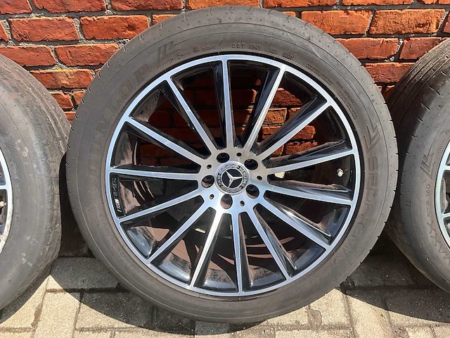 Originele mercedes-amg 20 inch velgenset met dunlop sp sport maxx banden (4x) - afbeelding 9 van  12