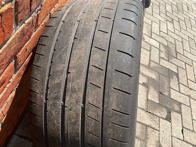 Originele mercedes-amg 20 inch velgenset met dunlop sp sport maxx banden (4x) - afbeelding 10 van  12