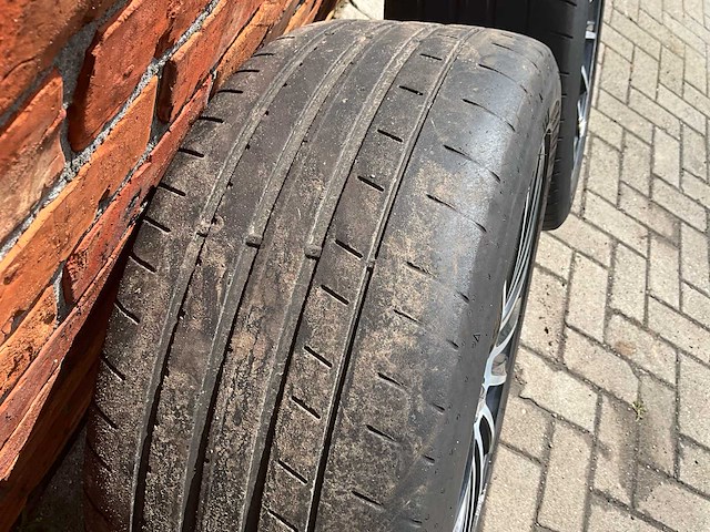 Originele mercedes-amg 20 inch velgenset met dunlop sp sport maxx banden (4x) - afbeelding 12 van  12
