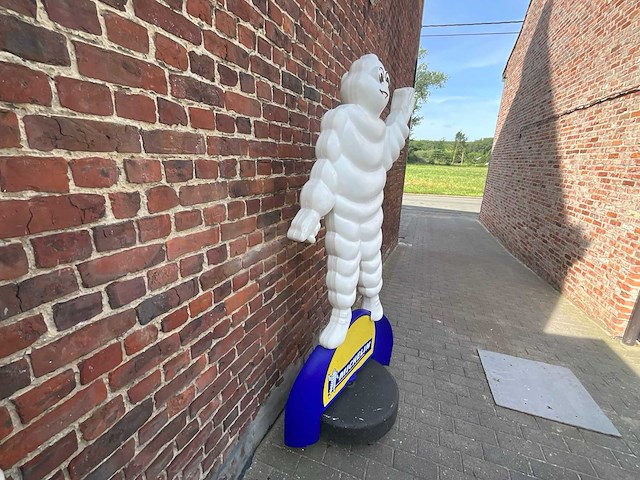 Originele michelin bibendum xl reclamefiguur – echte eyecatcher! - afbeelding 3 van  4
