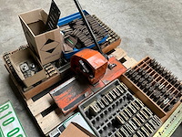 Originele nummerplaat drukpers + alle letters en cijfers - afbeelding 6 van  8