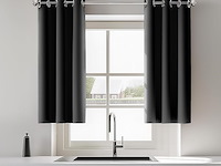 Orinova zwarte verduisterende gordijnen (140x183cm) - afbeelding 2 van  6