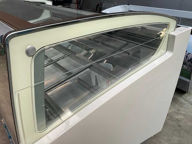 Orion trilogy 99/gt ijsvitrine - afbeelding 6 van  18
