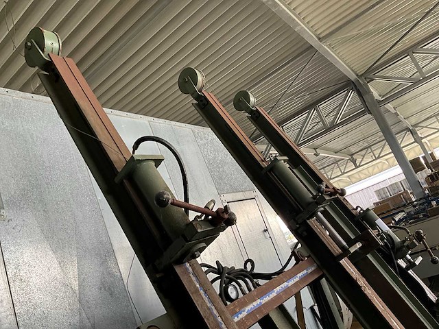 Orma hydraulische pers - afbeelding 8 van  9