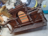 Ornament met spiegel - afbeelding 1 van  1