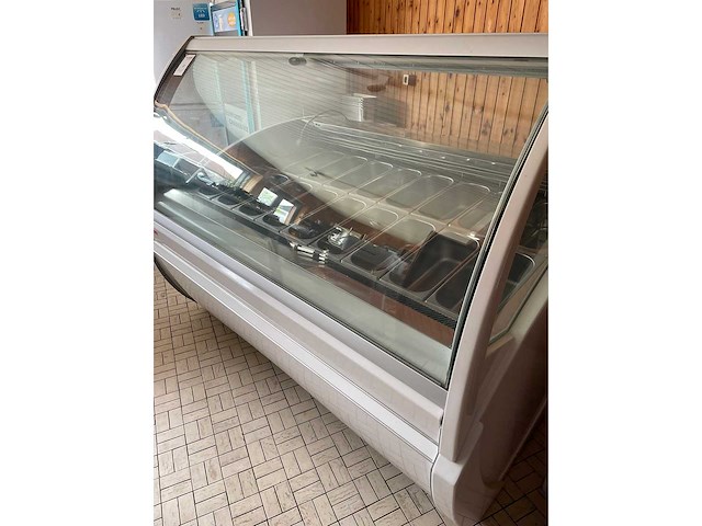 Oscartielle - banco dorado gelato - ijskoelvitrine - afbeelding 6 van  10