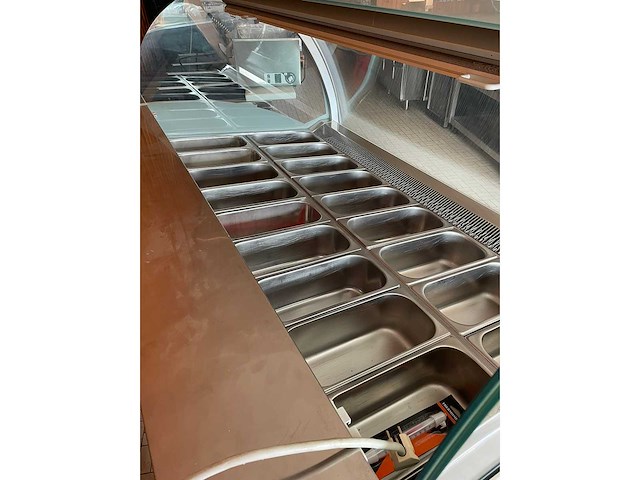 Oscartielle - banco dorado gelato - ijskoelvitrine - afbeelding 8 van  10