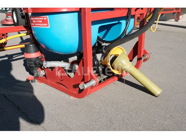 Osko wr-80 3-punts skid-gemonteerde landbouwspuit - afbeelding 15 van  15