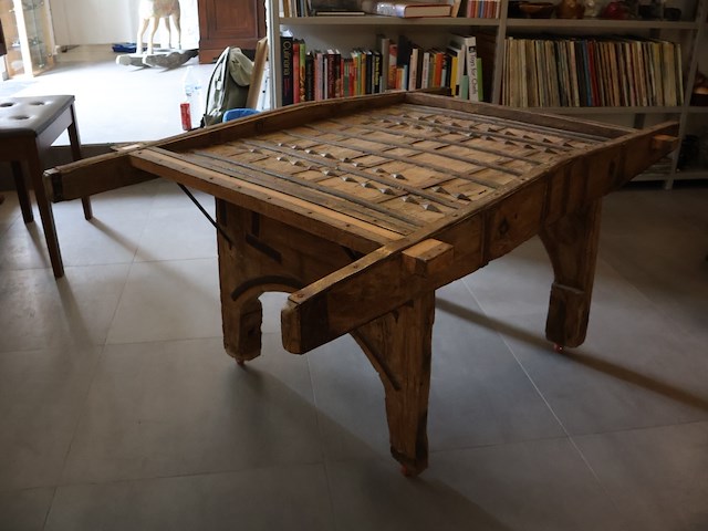 Ossenkar tafel - afbeelding 1 van  8