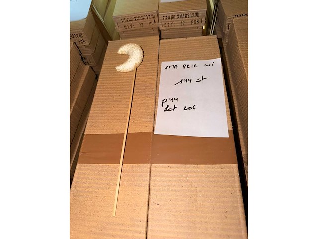 Otl maan op stik wit - kerst- & seizoensartikelen (144x) - afbeelding 2 van  2