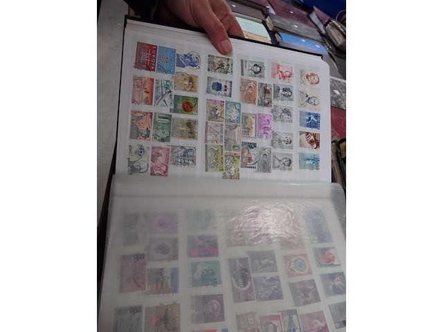 Oud boek met wereld verzameling - afbeelding 9 van  12