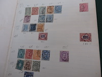 Oud boek met wereld verzameling - afbeelding 11 van  12