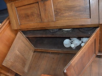 Oud eiken bureelkast met 2 deuren en valdeur met opzet 2 deuren afm. 240x145x60 - afbeelding 5 van  7