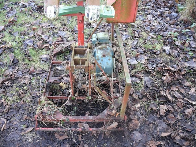 Oud mechanisch kindertoestel - afbeelding 5 van  5