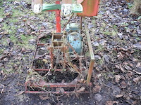 Oud mechanisch kindertoestel - afbeelding 5 van  5