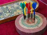 Oud speelgoed - afbeelding 2 van  3