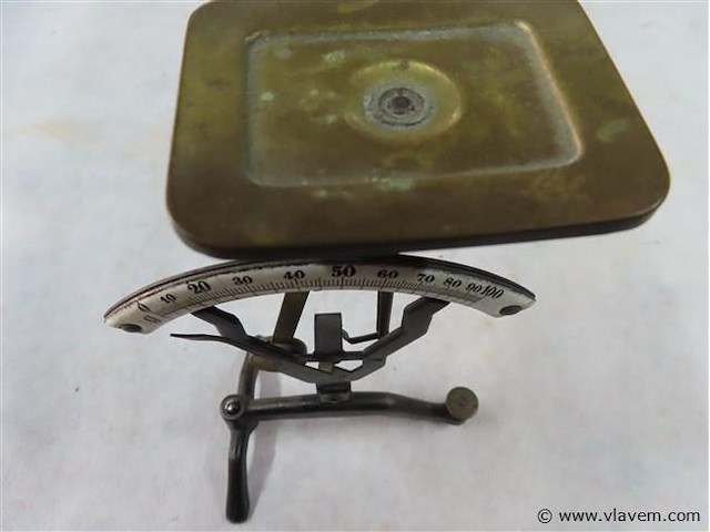 Oud weegschaaltje - afbeelding 4 van  4
