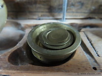 Oud weegschaaltje - afbeelding 3 van  3