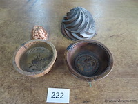 Oude bakvormen - afbeelding 1 van  3