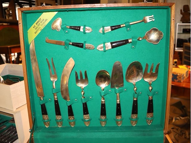 Oude bestekkoffer sian - afbeelding 5 van  10