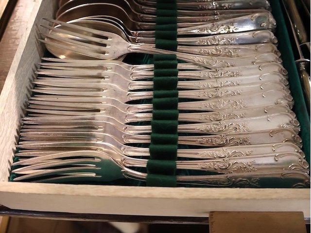 Oude bestekkoffer - afbeelding 5 van  8