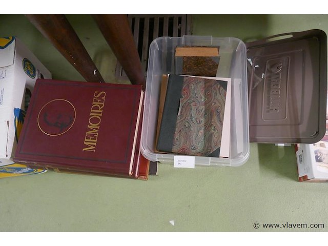 Oude boeken - afbeelding 1 van  1