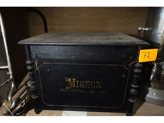 Oude draaiorgel mignon - afbeelding 1 van  4