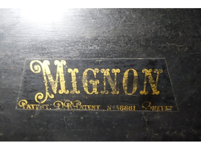 Oude draaiorgel mignon - afbeelding 3 van  4