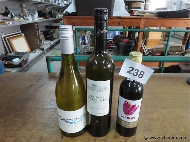 Oude dranken 3 stuks - afbeelding 1 van  3