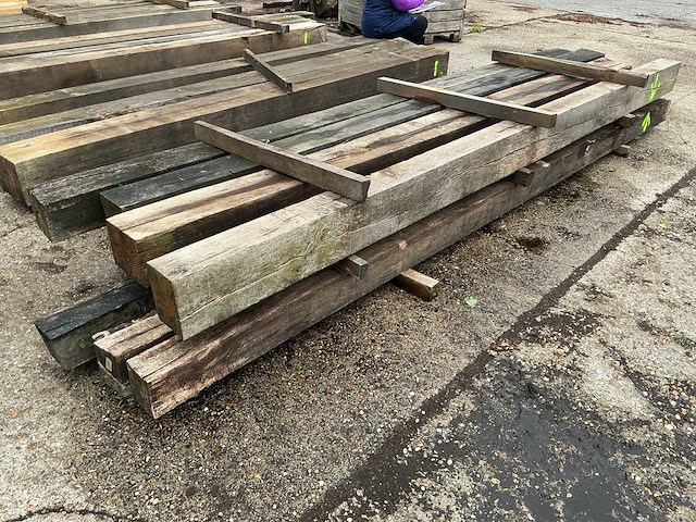 Oude eiken balken (10x) - afbeelding 1 van  4