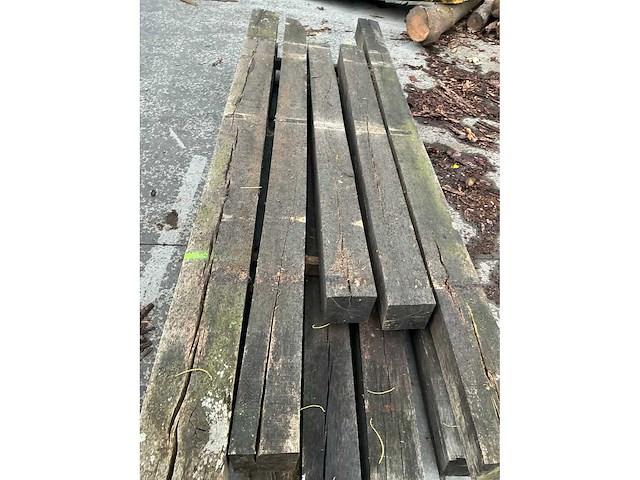 Oude eiken balken 15x15 cm (10x) - afbeelding 4 van  5