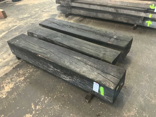 Oude eiken balken (3x) - afbeelding 1 van  5