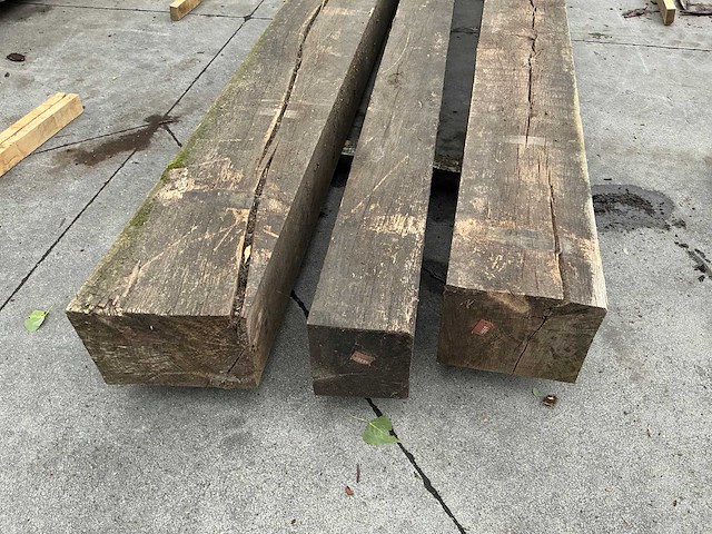 Oude eiken balken (3x) - afbeelding 1 van  1