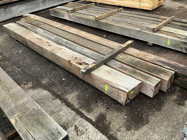 Oude eiken balken (4x) - afbeelding 1 van  4