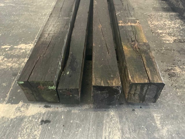 Oude eiken balken (4x) - afbeelding 3 van  6
