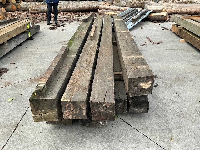Oude eiken balken (8x) - afbeelding 1 van  1