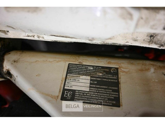 Oude evinrude buitenmotor - afbeelding 4 van  5