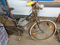 Oude fiets 'rally' - afbeelding 5 van  5