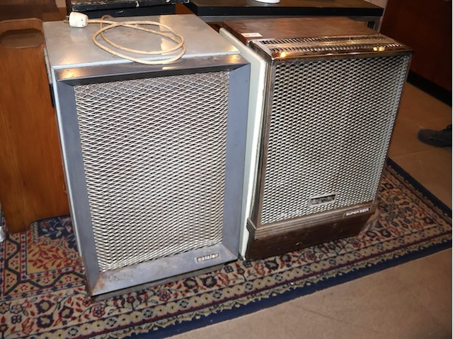 Oude gasstoof (x2) - afbeelding 1 van  5