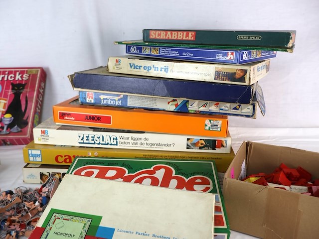 Oude gezelschapsspellen - afbeelding 5 van  6