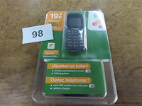 Oude gsm nieuw - afbeelding 1 van  3