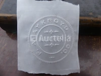 Oude handpunch (010871-040)