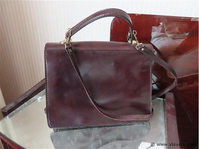 Oude handtas - afbeelding 3 van  3